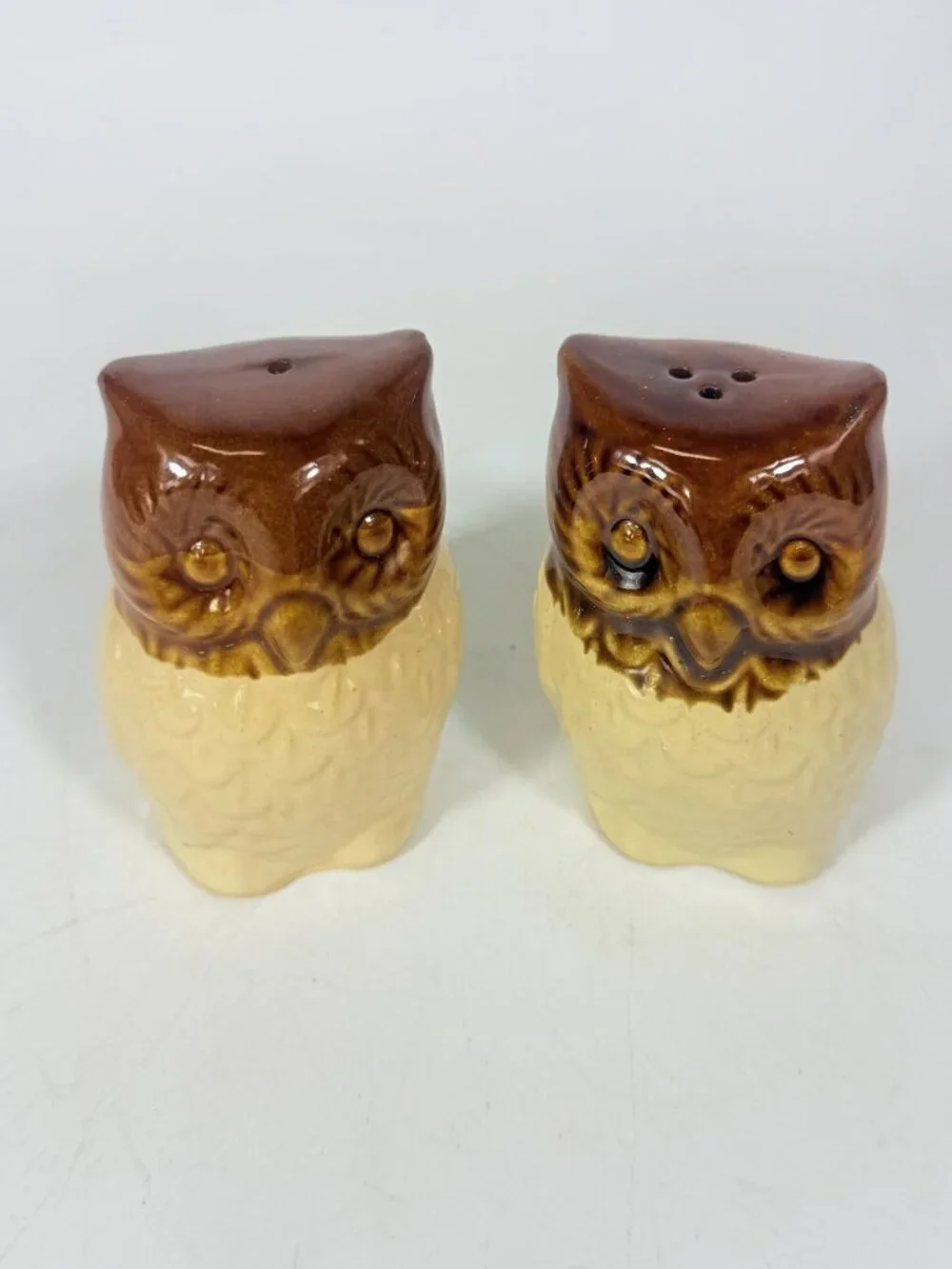 Pottery Owl Salt & Pepper Shakers  Brown Glaze Vintage Kitchenware Retro Collect